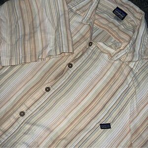 Patagonia Men’s Large Organic Cotton Striped Short Sleeve Button Up Shirt